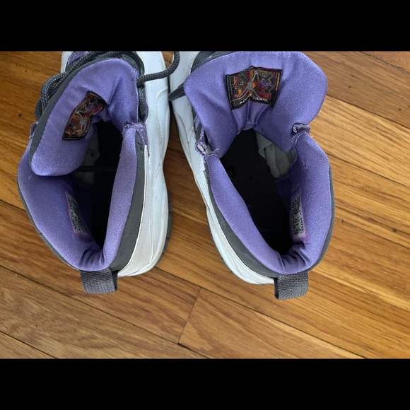 2005 Jordan 11s - Picture 3 of 5